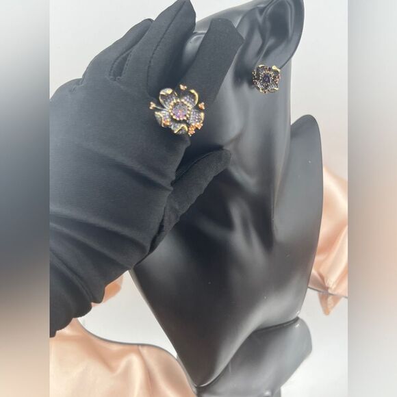 Floral Gemstone Earrings and Ring Set – Luxurious Statement Jewelry - Picture 10 of 13